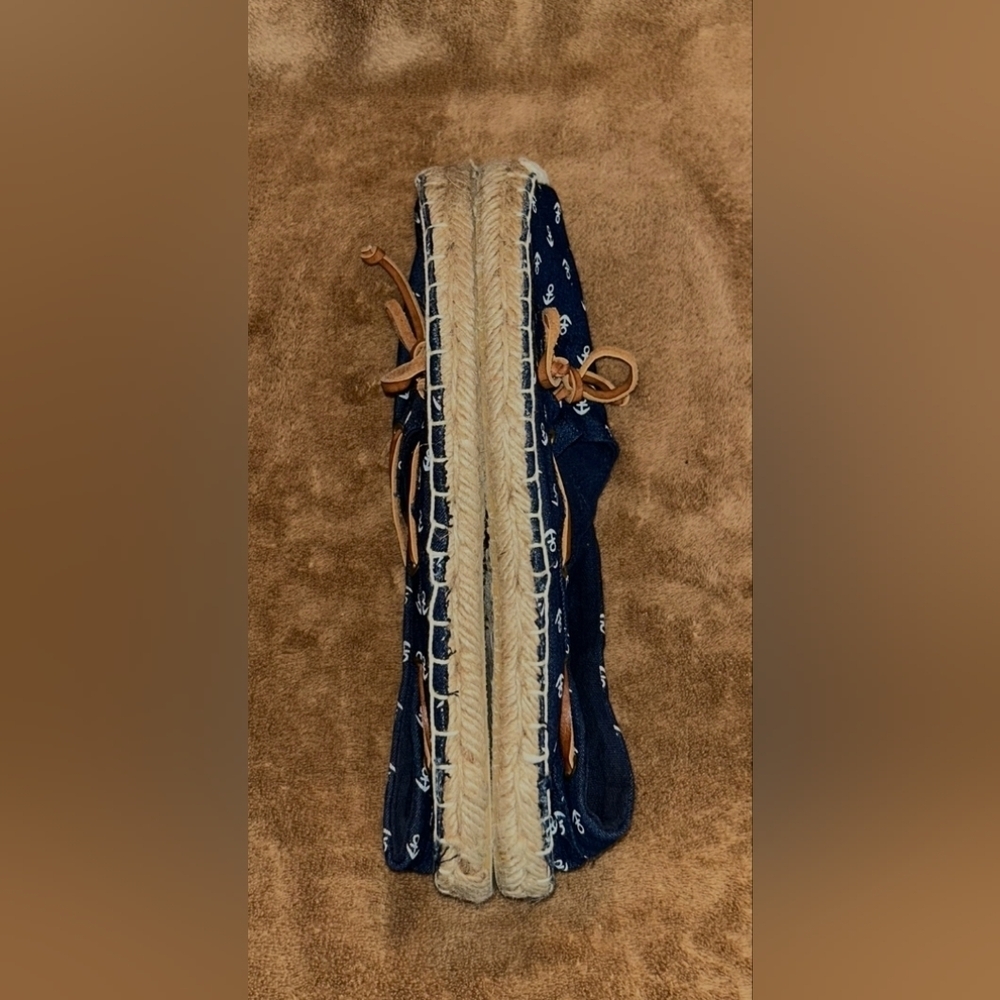 Charming Charlie nautical shoe size 8 *S-1011.2K - Picture 3 of 4